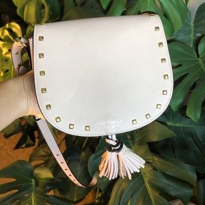 Victoria’s Secret ♢ Crossbody Purse